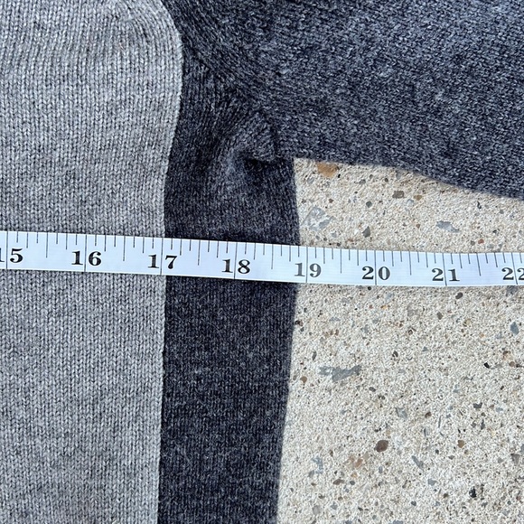 J. Crew grey color blocked crew neck sweater with shoulder/side seam zippers - Picture 7 of 10